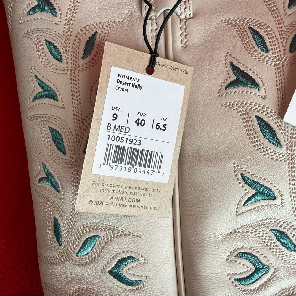 Ariat Women's White Western Boots 9B Country Teal Turquoise BRAND NEW with Tags - Picture 12 of 12